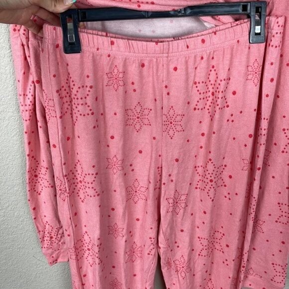 New BP Comfy Print Brushed Knit Pajamas Long Sleeve Top and Pants Pink Snowflake - Picture 5 of 10